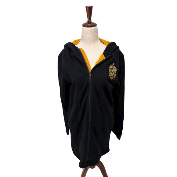Harry Potter HUFFLEPUFF Wizard World Zip Up Hoodie Robe Hot Topic Small NWT - Picture 5 of 10